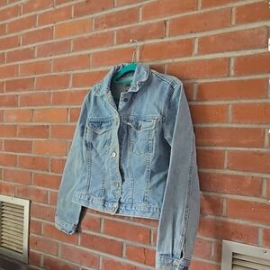 Stylish Light Blue Denim Jacket